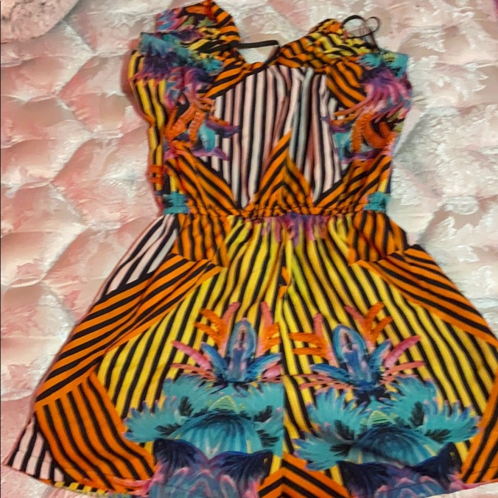 romper - Picture 2 of 3